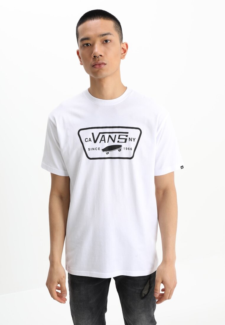 Футболка с принтом Full Patch Vans, цвет white/black
Футболка с принтом Full Patch Vans, цвет white/black