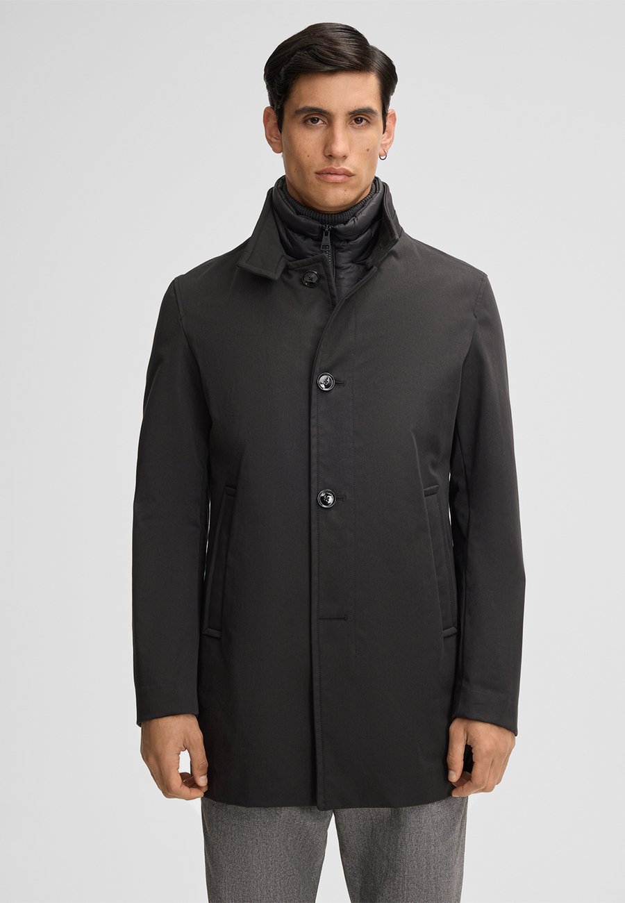 Пальто Strellson FINLAY, Schwarz/Black
Пальто Strellson FINLAY, Schwarz/Black