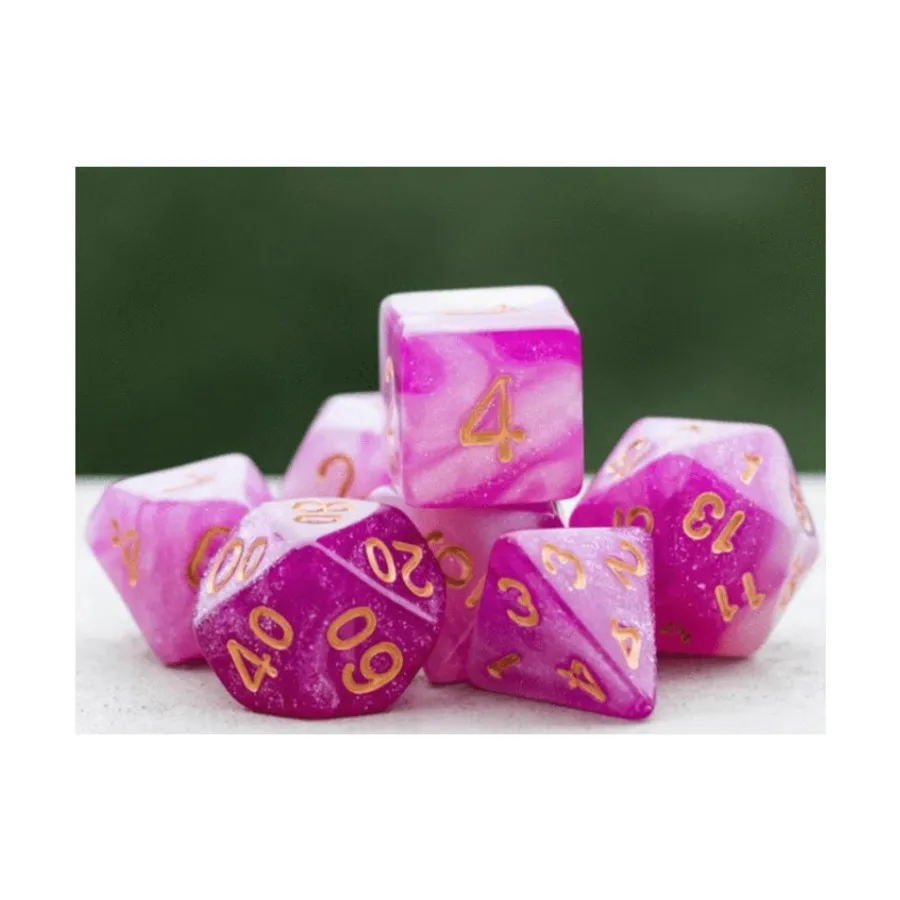 Комплект Poly — бархат с золотом (7), Dice Sets - Resin/Acrylic - Blue, Green, & Purple (Foam Brain Games)
Комплект Poly — бархат с золотом (7), Dice Sets - Resin/Acrylic - Blue, Green, & Purple (Foam Brain Games)