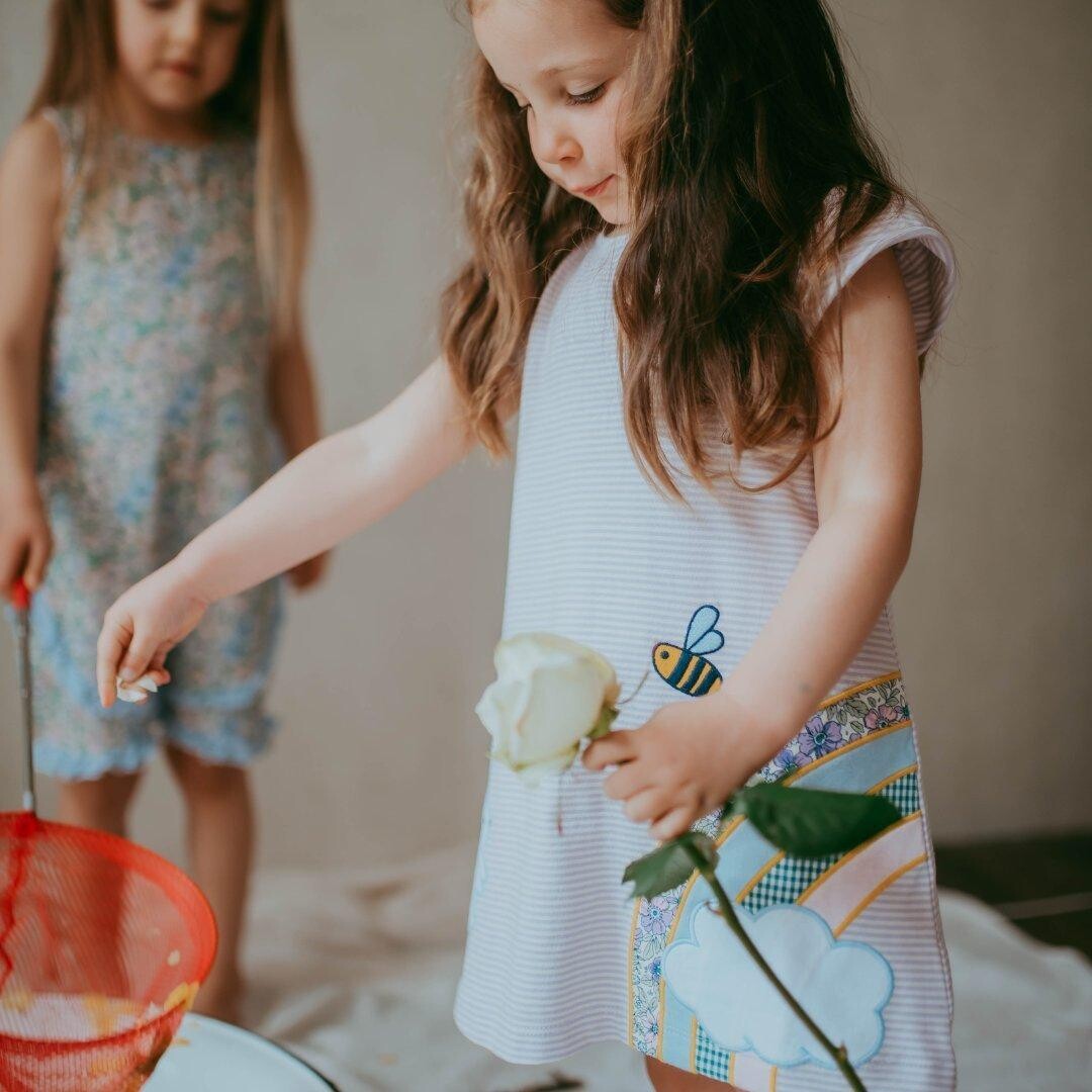 Платье-кролик с аппликацией Lilly + Sid, мультиколор
Платье-кролик с аппликацией Lilly + Sid, мультиколор