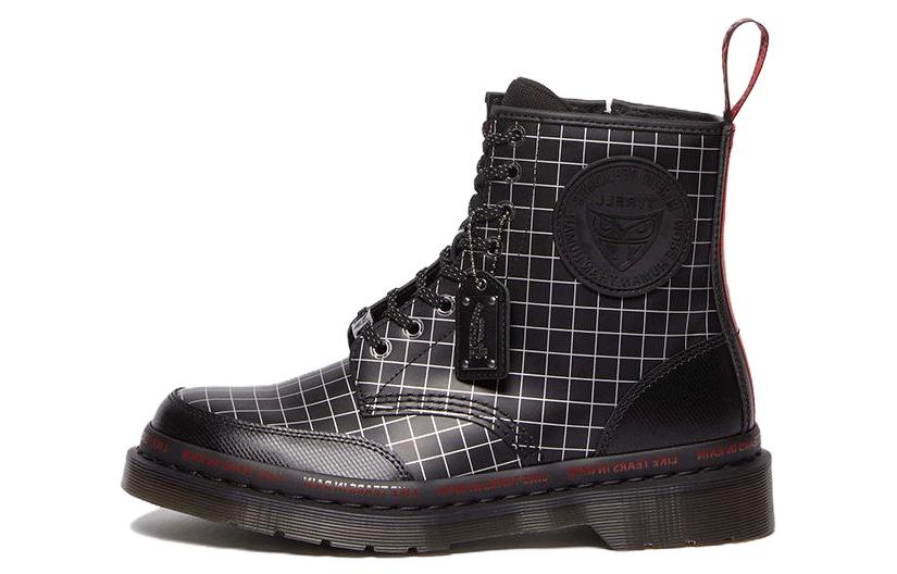 Dr.Martens WARNER BROS. x 1460 WB100 Короткие ботинки Martin 3 см, мужские, черные 
Dr.Martens WARNER BROS. x 1460 WB100 Короткие ботинки Martin 3 см, мужские, черные