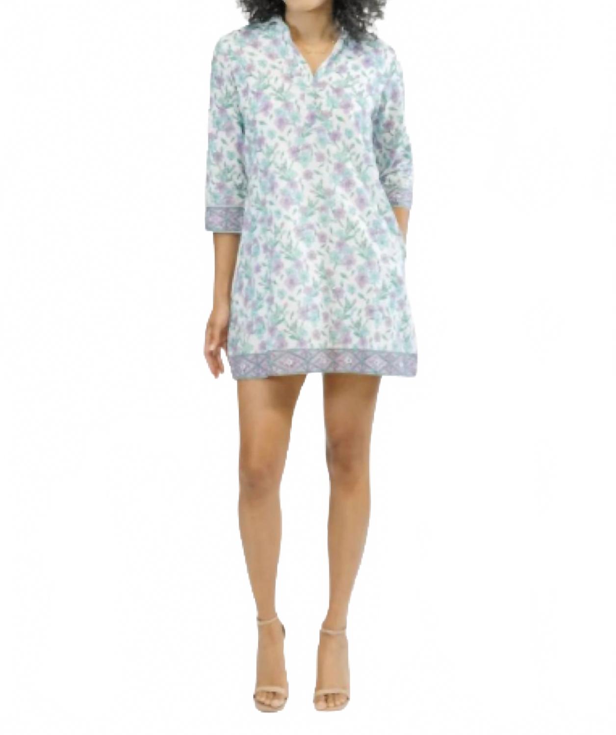 Платье Sully в стиле мандарин "Водный балет" VICTORIA DUNN, Water Ballet
Платье Sully в стиле мандарин "Водный балет" VICTORIA DUNN, Water Ballet