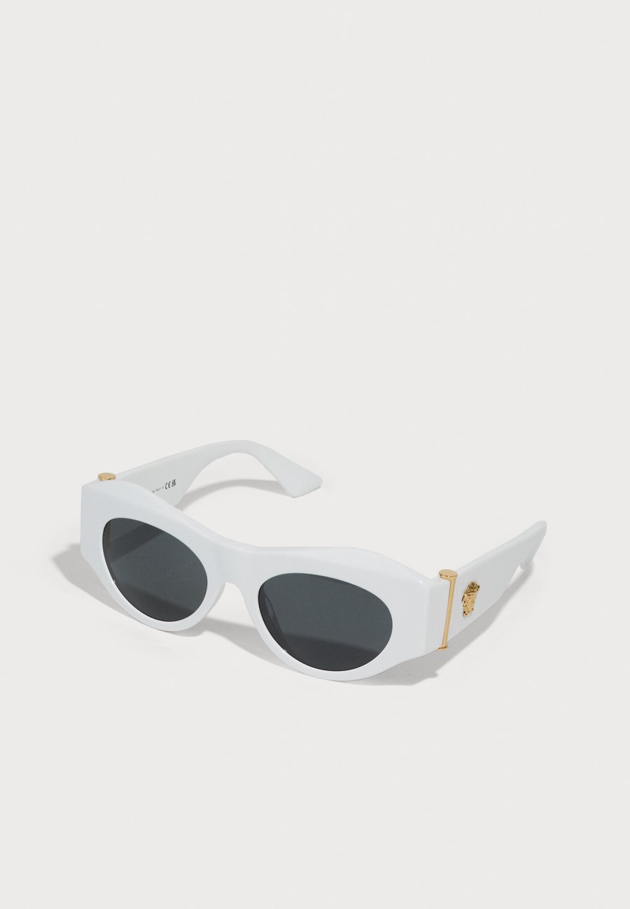 Солнцезащитные очки Versace Sunglasses, White
Солнцезащитные очки Versace Sunglasses, White