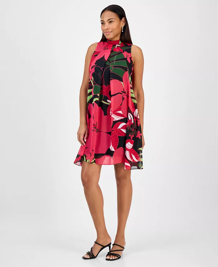 Маленькое платье-трапеция с принтом и бантом на спине Robbie Bee, черный
Маленькое платье-трапеция с принтом и бантом на спине Robbie Bee, черный