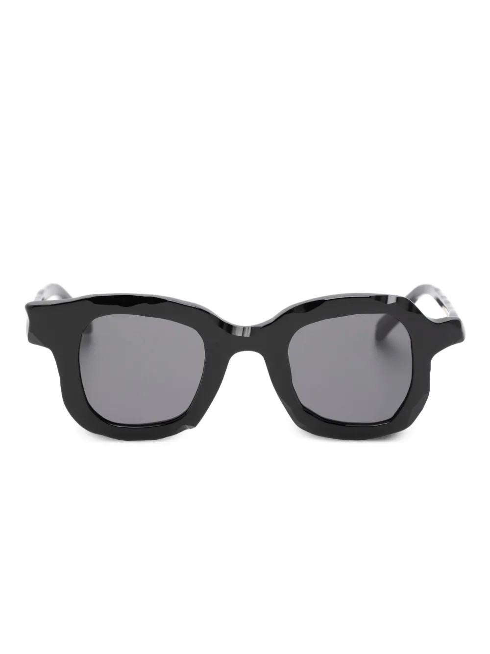 Солнцезащитные очки в круглой оправе Masahiromaruyama, черный
Солнцезащитные очки в круглой оправе Masahiromaruyama, черный