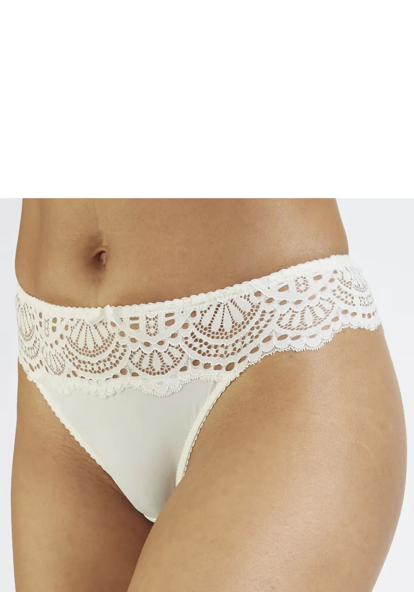 Стринги LASCANA "Аврора" с романтическими кружевными манжетами, кремовый
Стринги LASCANA "Аврора" с романтическими кружевными манжетами, кремовый
