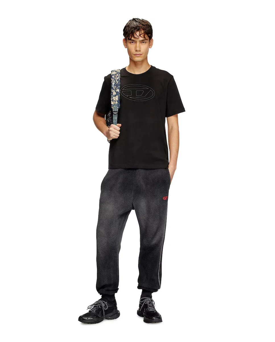 Мужская хлопковая футболка с коротким рукавом Diesel, черный 
Мужская хлопковая футболка с коротким рукавом Diesel, черный