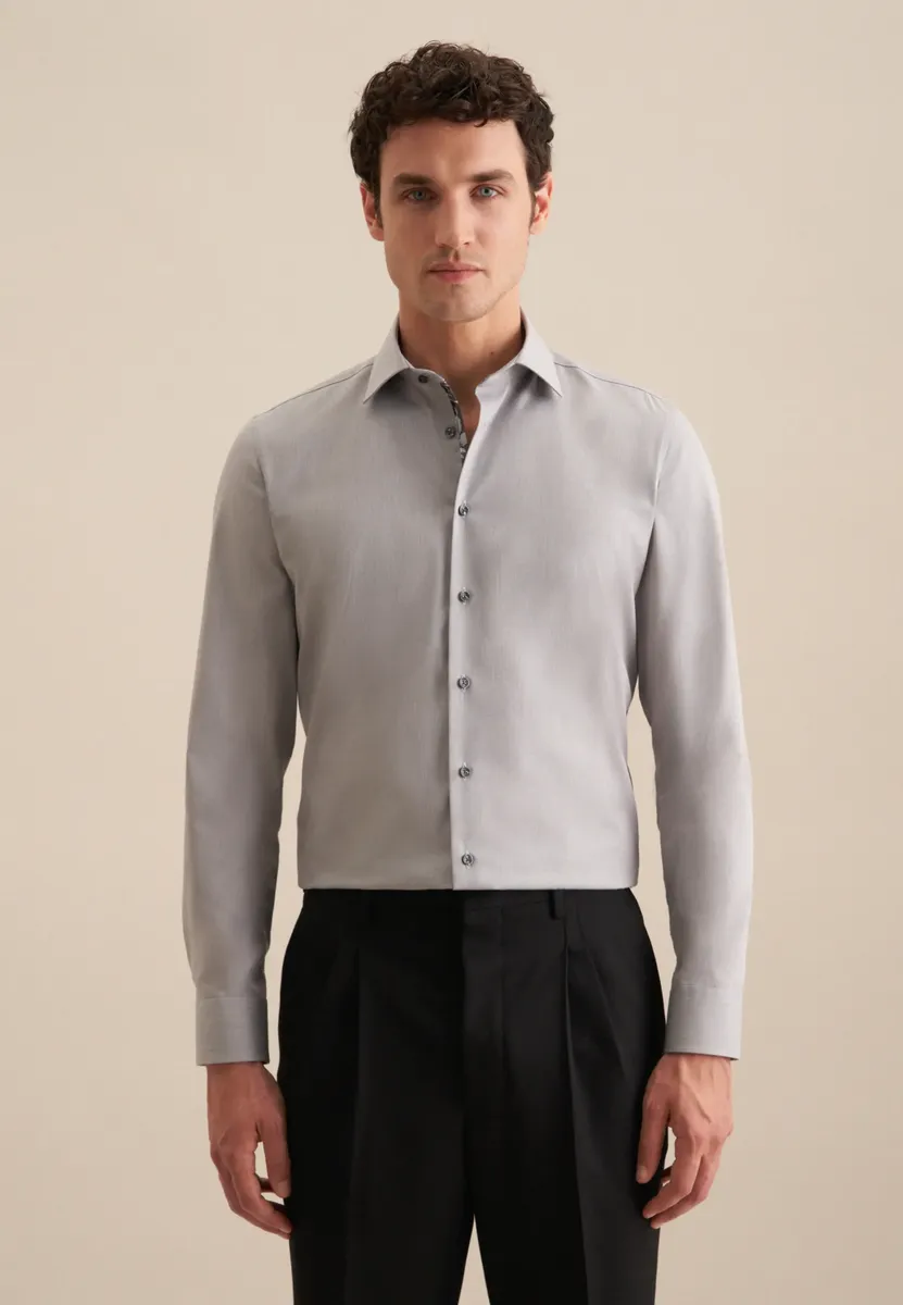 Seidensticker деловая рубашка "Slim", узкий, с длинными рукавами, воротник "Кент", однотонный, серый
Seidensticker деловая рубашка "Slim", узкий, с длинными рукавами, воротник "Кент", однотонный, серый