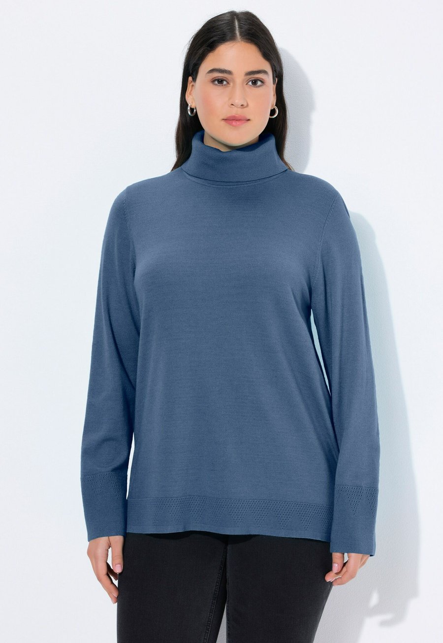 Джемпер Ulla Popken ROLLKRAGEN BÜNDCHEN, Atlantic Blue/Blue
Джемпер Ulla Popken ROLLKRAGEN BÜNDCHEN, Atlantic Blue/Blue