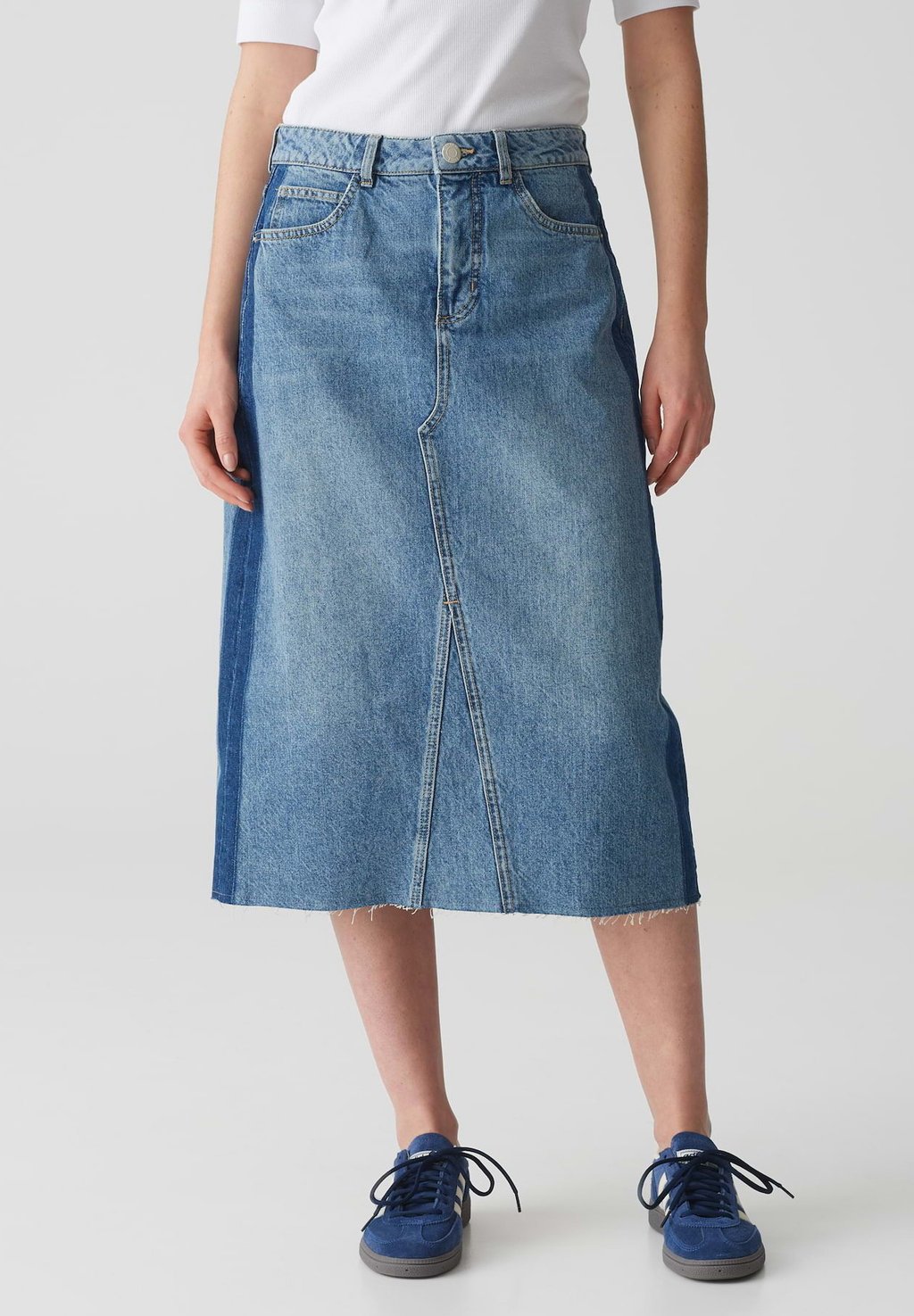 Юбка из денима Gonna a campana OPUS, цвет Mid Strong Blue
Юбка из денима Gonna a campana OPUS, цвет Mid Strong Blue