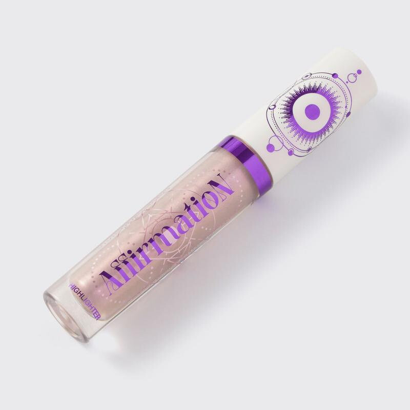 Вивьен Сабо, Хайлайтер/Illuminatrice Affirmation 01 Vivienne Sabó
Вивьен Сабо, Хайлайтер/Illuminatrice Affirmation 01 Vivienne Sabó