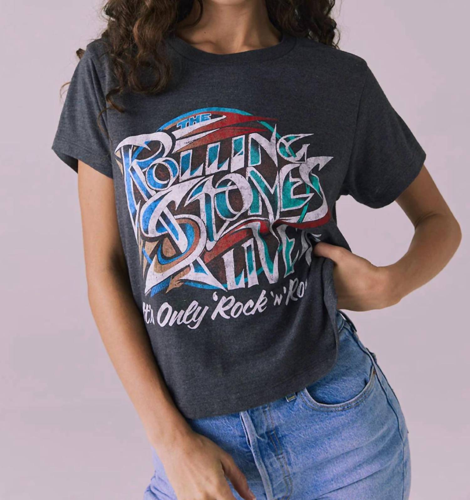 Футболка с принтом Rolling Stones в винтажном черном цвете Chaser
Футболка с принтом Rolling Stones в винтажном черном цвете Chaser