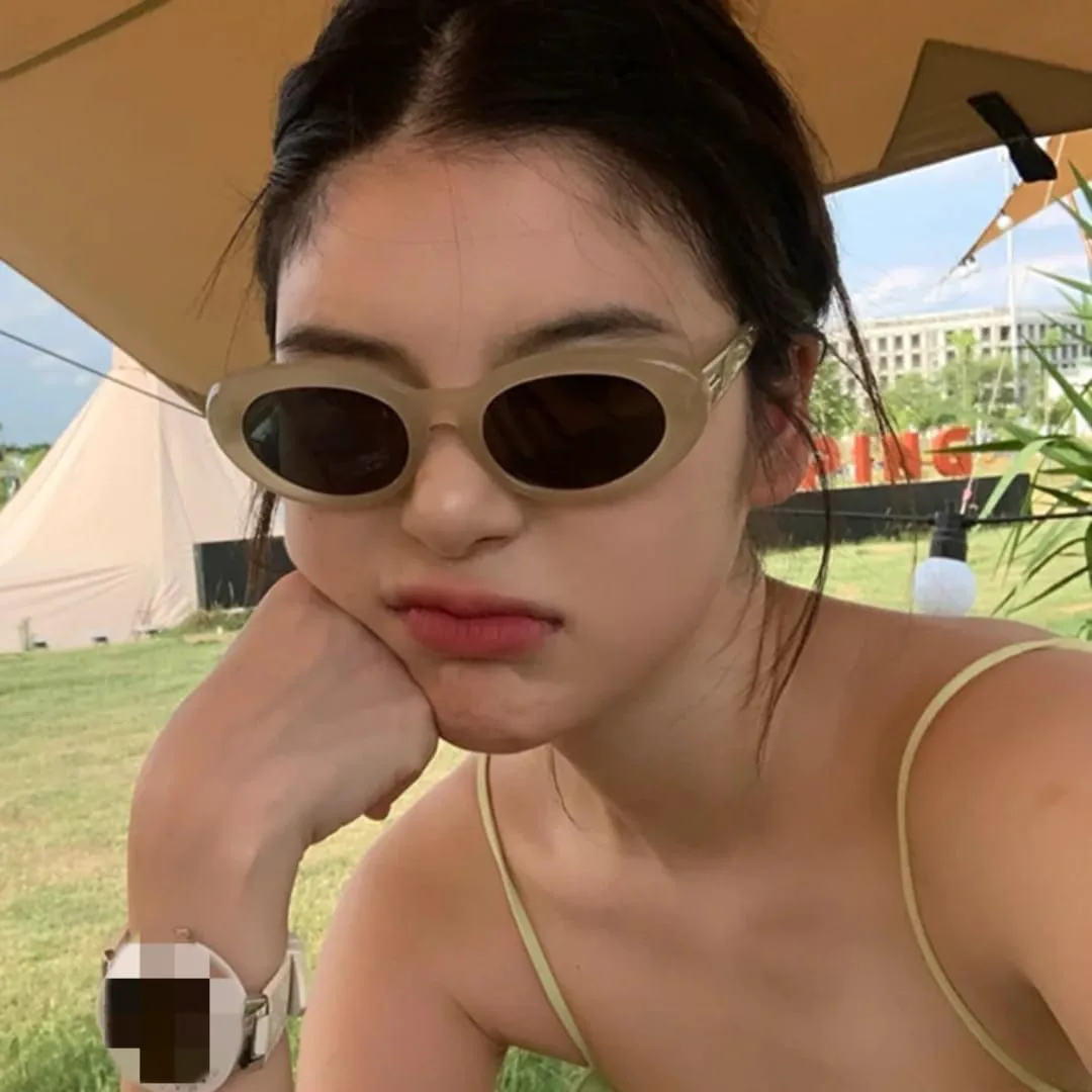 Солнцезащитные очки с защитой UV400 | Легкая овальная оправа | Для женщин и мужчин | Для занятий спортом на открытом воздухе и вождения DSVIGF, Black Tea
Солнцезащитные очки с защитой UV400 | Легкая овальная оправа | Для женщин и мужчин | Для занятий спортом на открытом воздухе и вождения DSVIGF, Black Tea