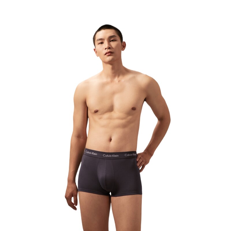 Мужские трусы Calvin Klein
Мужские трусы Calvin Klein
