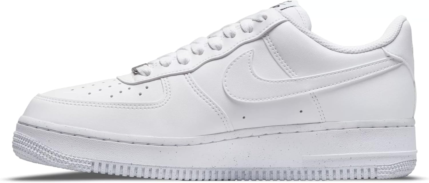 Низкие кроссовки Nike для мужчин, White White Black Metallic Silver
Низкие кроссовки Nike для мужчин, White White Black Metallic Silver