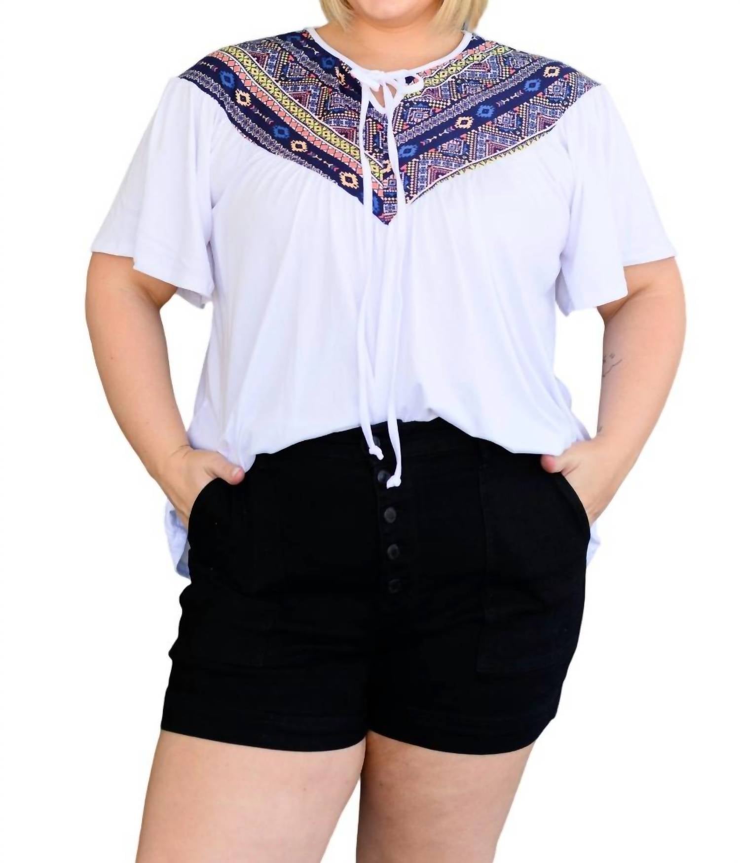 Топ Casually Boho с вырезом-замочной скважиной в цвете Белый/темно-синий Haptics
Топ Casually Boho с вырезом-замочной скважиной в цвете Белый/темно-синий Haptics