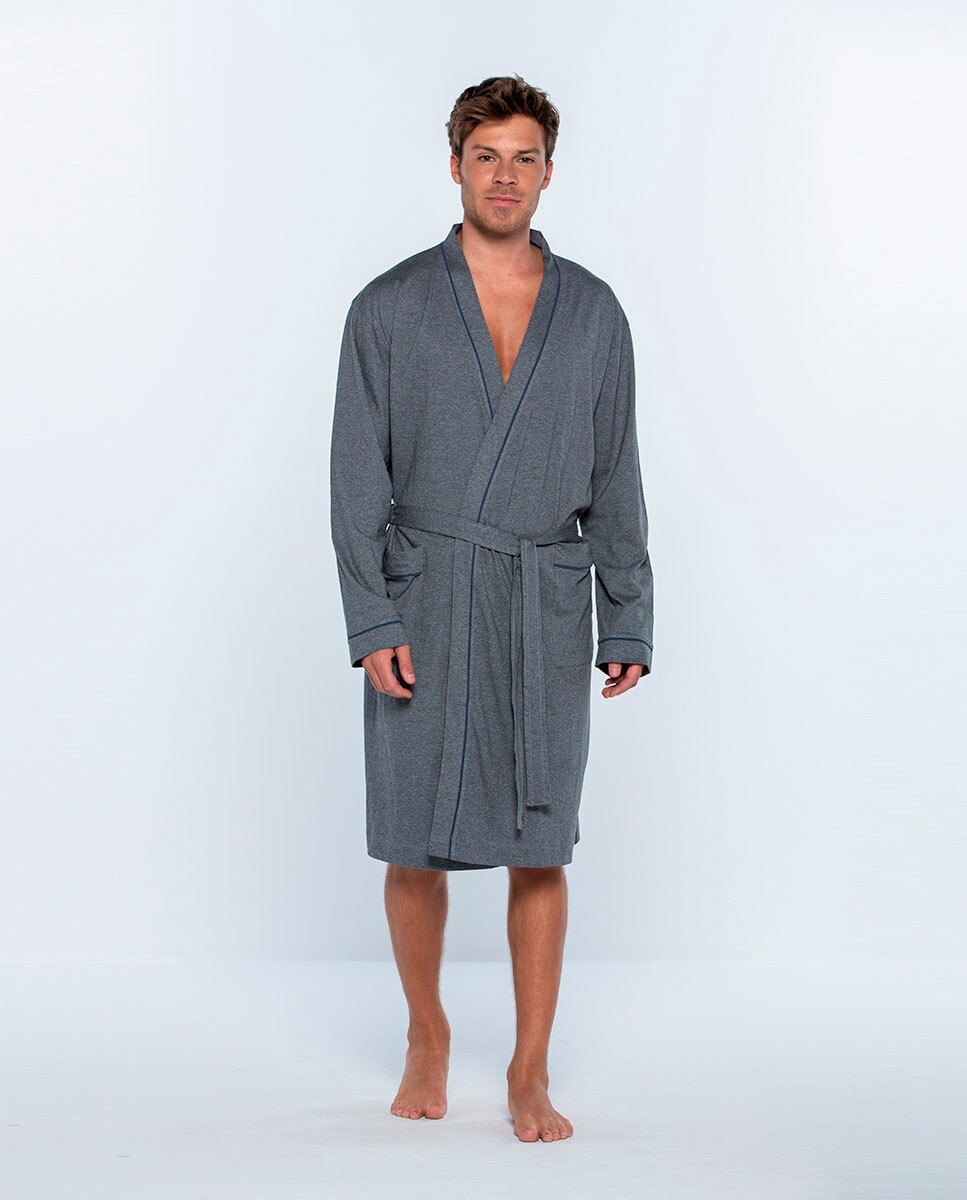 Мужской серый вязаный халат Punto Blanco, серый
Мужской серый вязаный халат Punto Blanco, серый