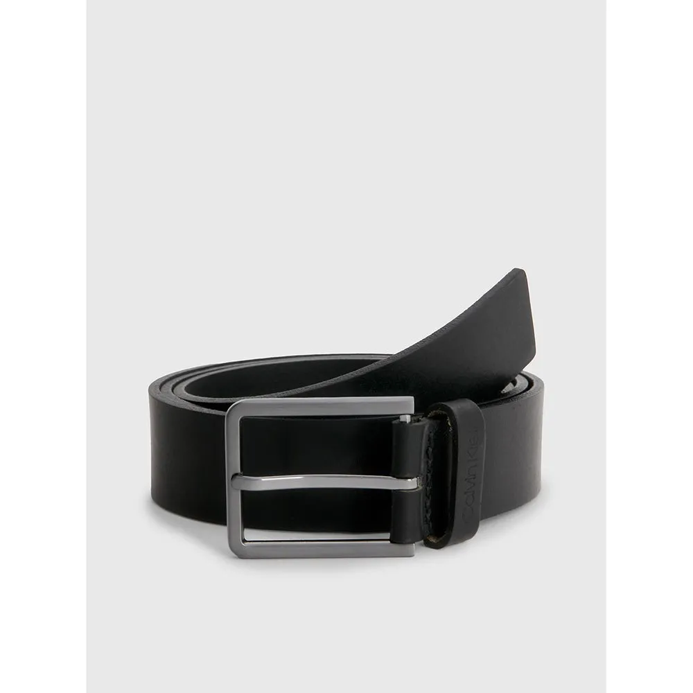 Ремень Calvin Klein 35 mm Essential, черный
Ремень Calvin Klein 35 mm Essential, черный