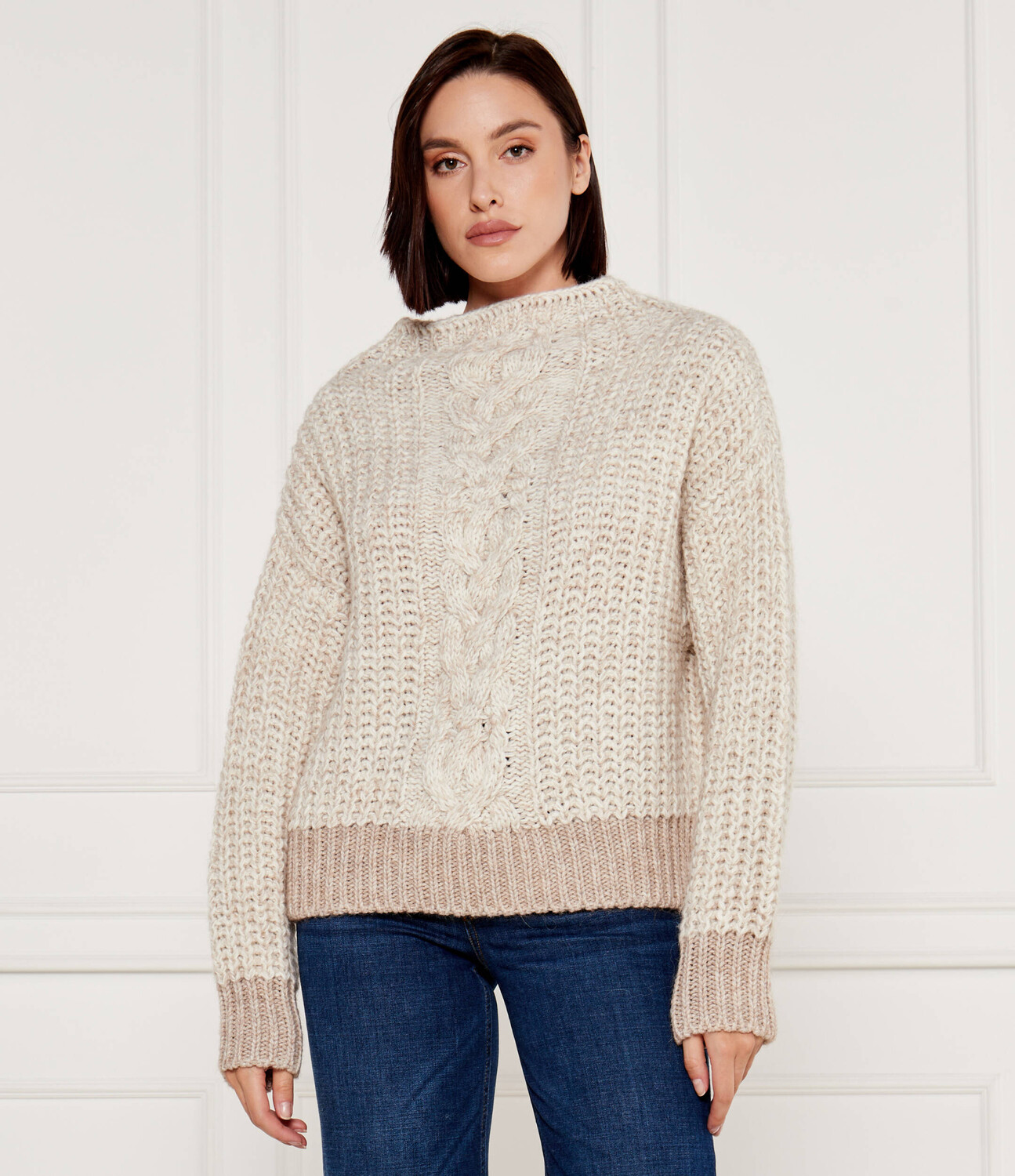 Свитер Liu Jo Regular Fit, бежевый
Свитер Liu Jo Regular Fit, бежевый