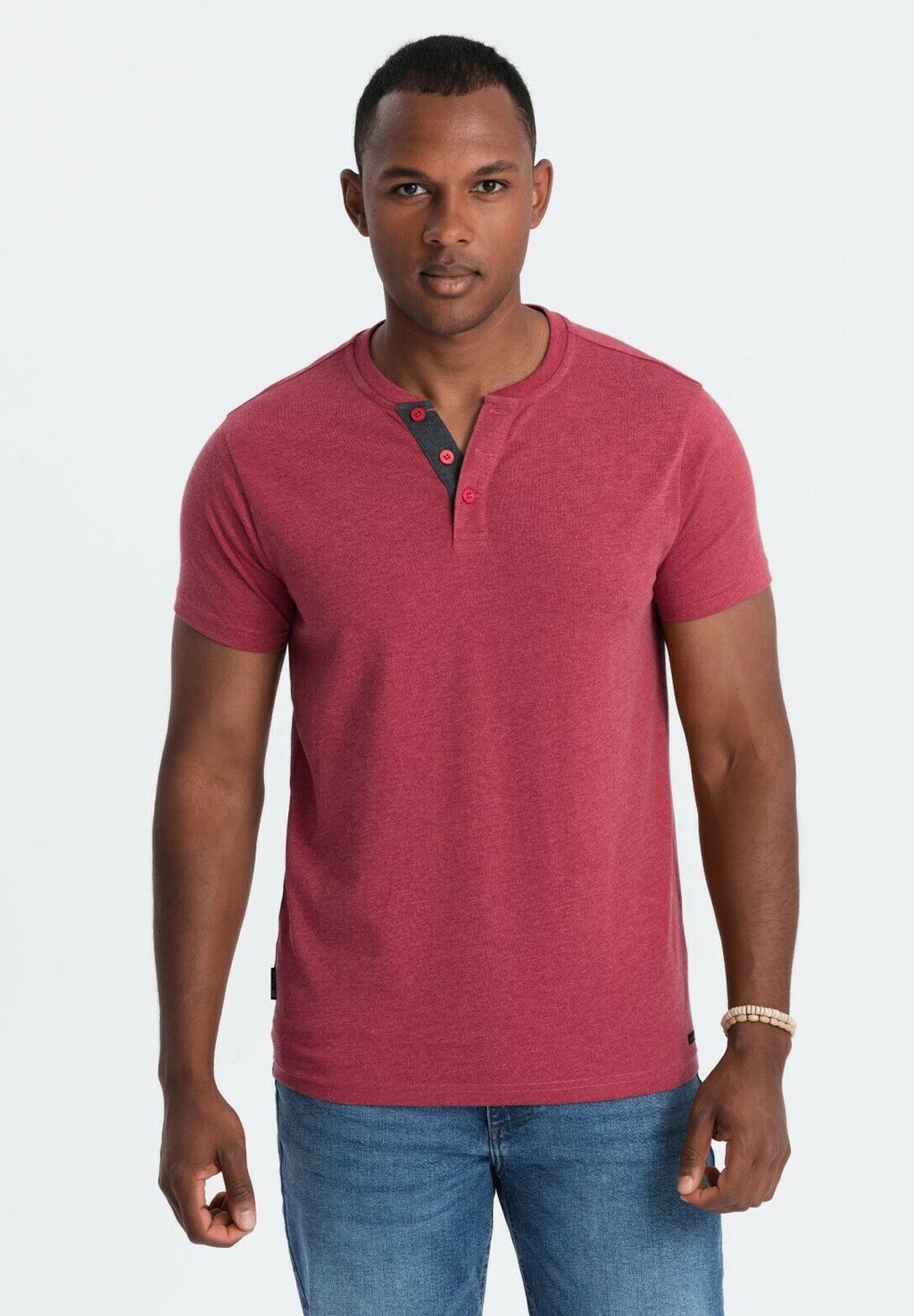 Базовая футболка Ombre, красный
Базовая футболка Ombre, красный