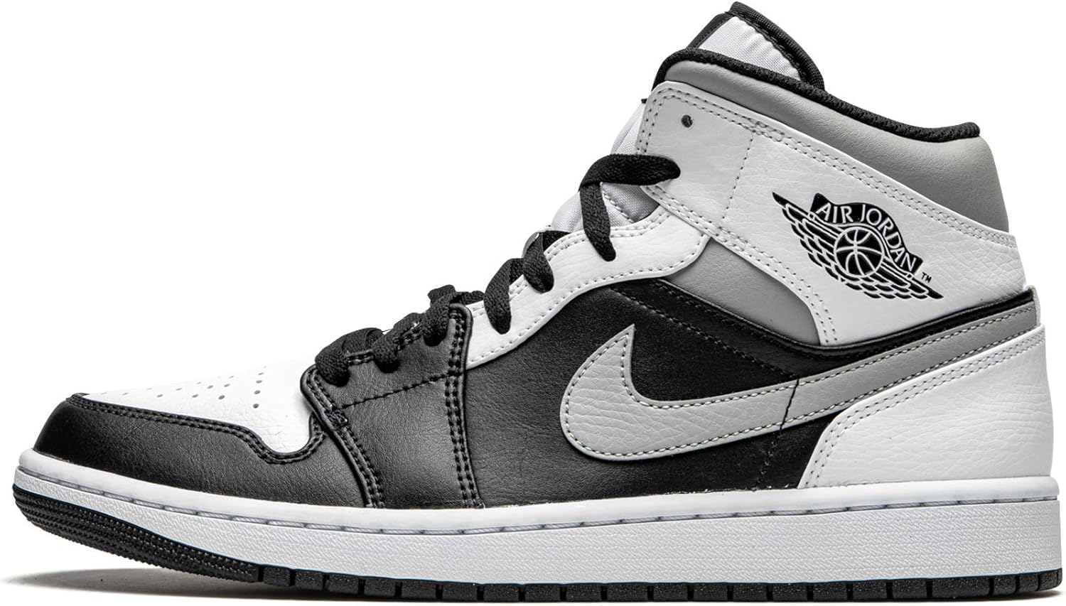 Мужские кроссовки Nike Air Jordan 1, черно-белый
Мужские кроссовки Nike Air Jordan 1, черно-белый