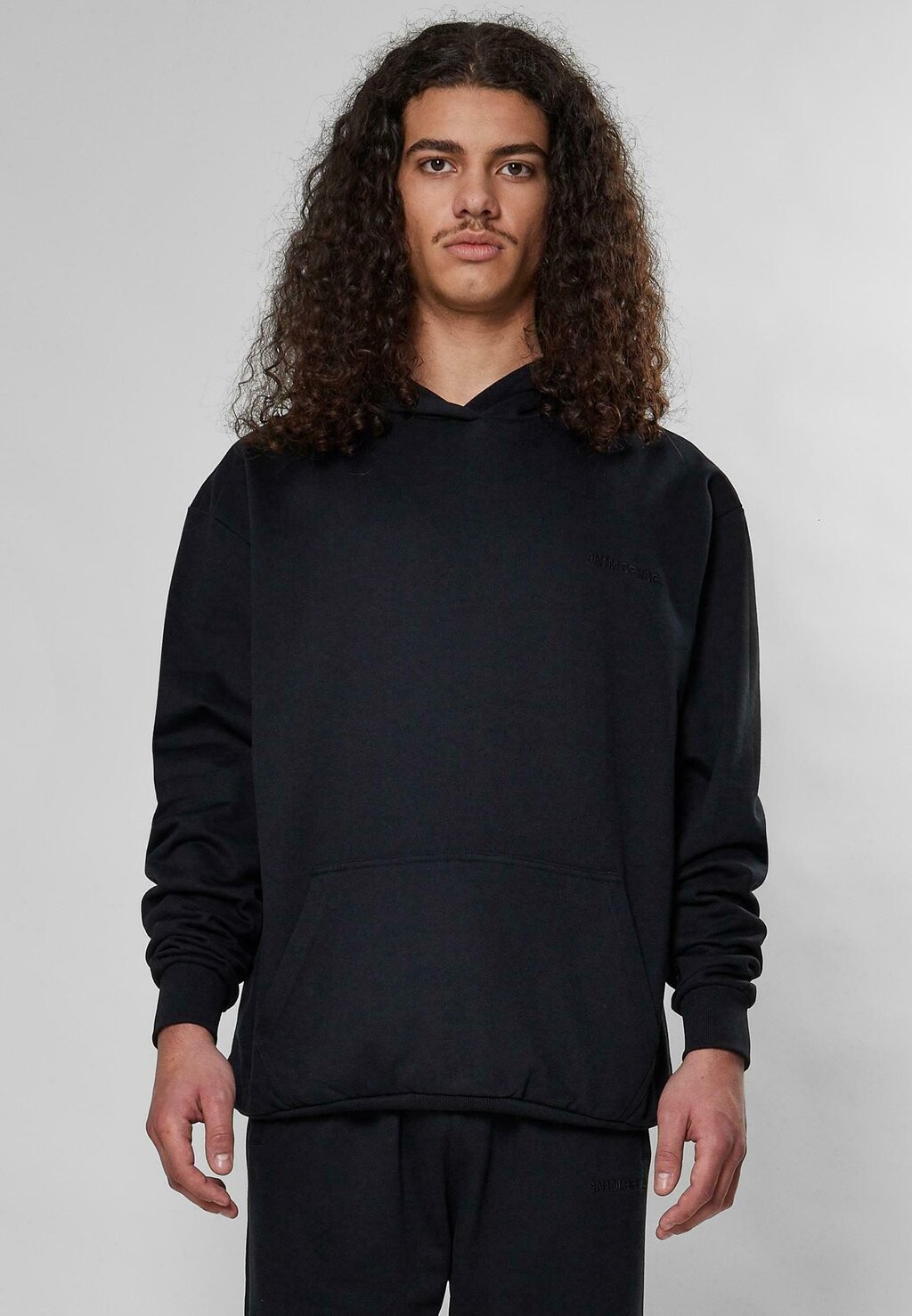 Толстовка ESSENTIAL 9N1M SENSE, цвет black, Черный, Толстовка ESSENTIAL 9N1M SENSE, цвет black
Толстовка ESSENTIAL 9N1M SENSE, цвет black, Черный, Толстовка ESSENTIAL 9N1M SENSE, цвет black