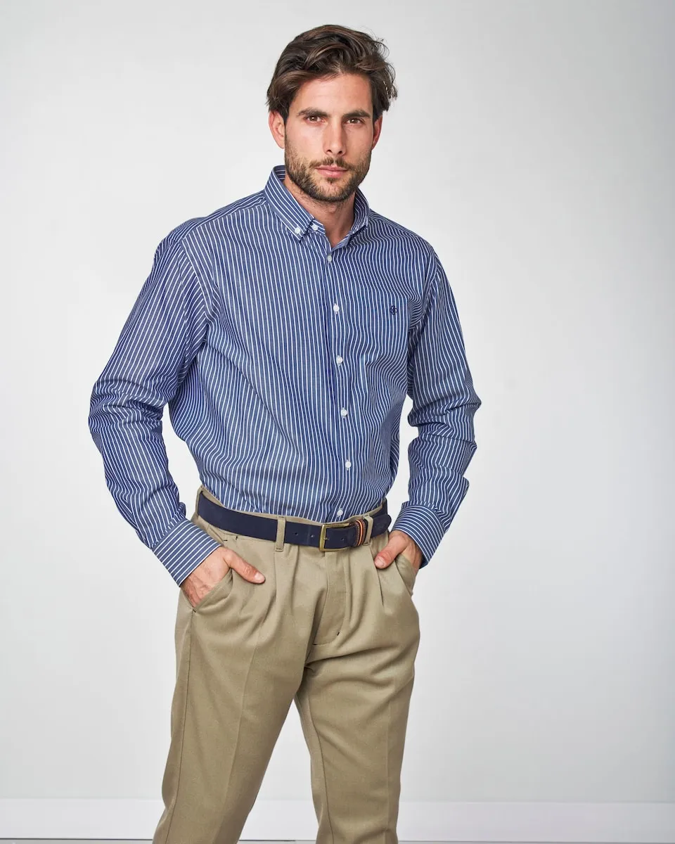 Оксфордская рубашка мужская классического кроя в полоску Spagnolo, темно-синий
Оксфордская рубашка мужская классического кроя в полоску Spagnolo, темно-синий