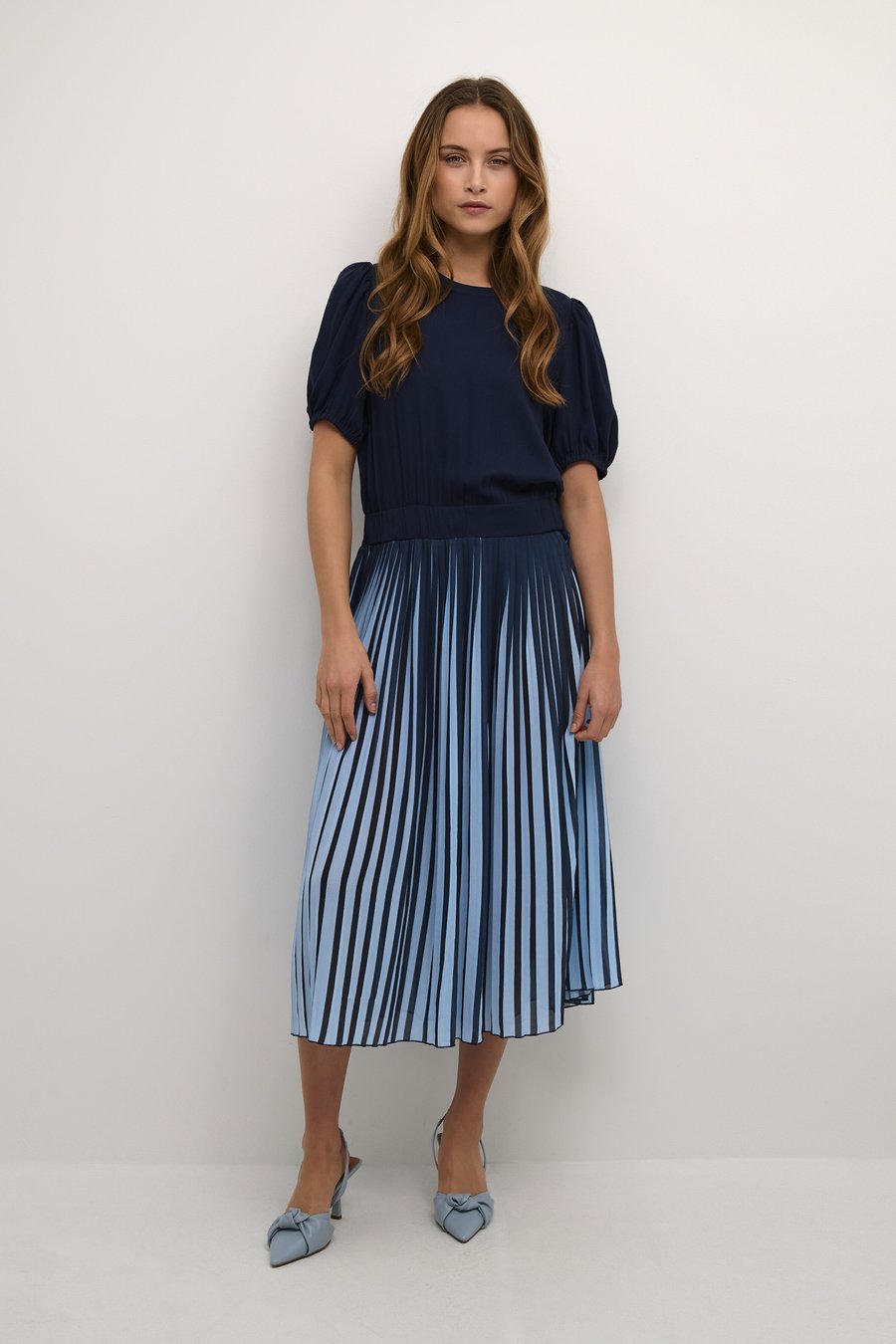 Платье Culture JILLEA CARLY , Salute/Dark Blue
Платье Culture JILLEA CARLY , Salute/Dark Blue