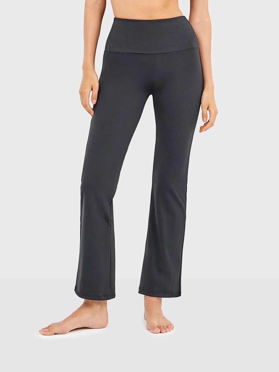 Обычные леггинсы Gisela, черный
Обычные леггинсы Gisela, черный