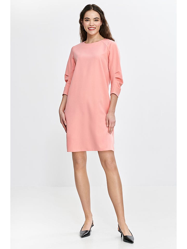 Короткое платье Nife
Короткое платье Nife