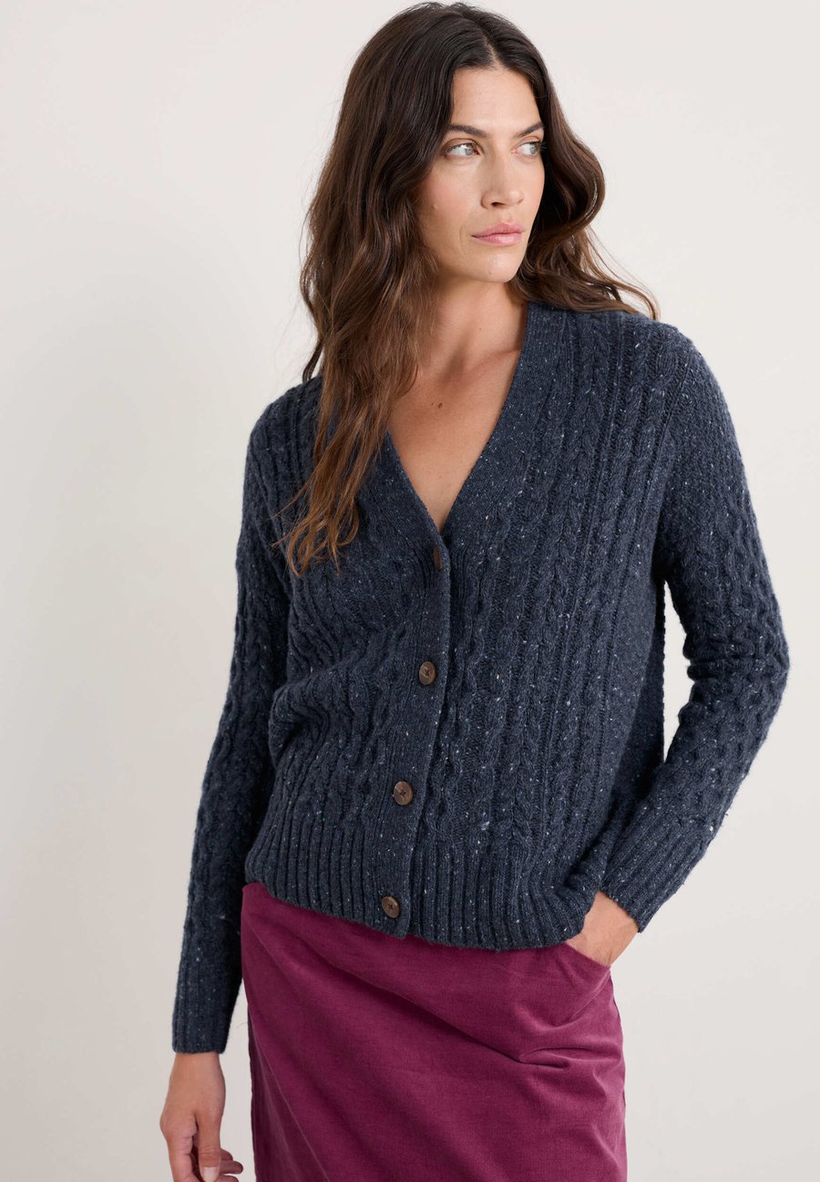 Кардиган Seasalt Cornwall NEWLYN , Navy - Maritime/Dark-Blue Denim
Кардиган Seasalt Cornwall NEWLYN , Navy - Maritime/Dark-Blue Denim