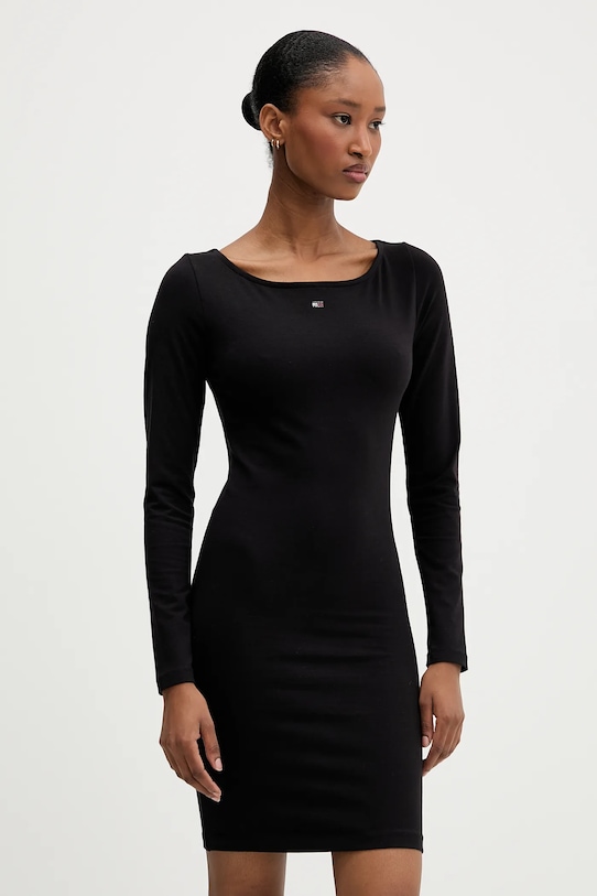 Платье Tommy Jeans, черный
Платье Tommy Jeans, черный