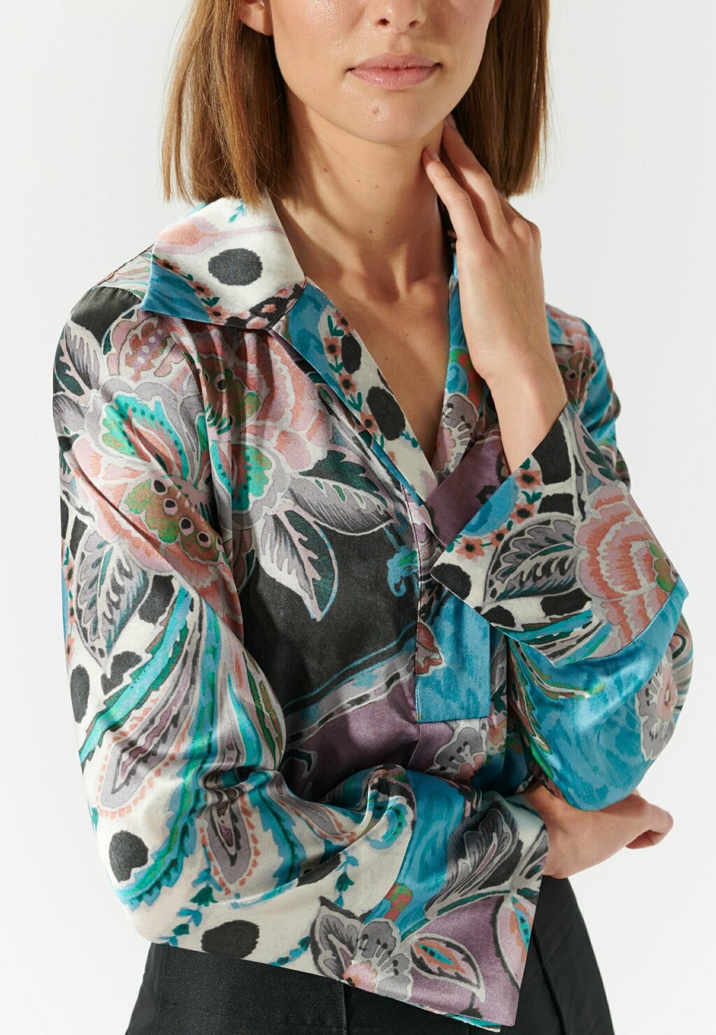 Блуза JANET Dea Kudibal, мультиколор
Блуза JANET Dea Kudibal, мультиколор