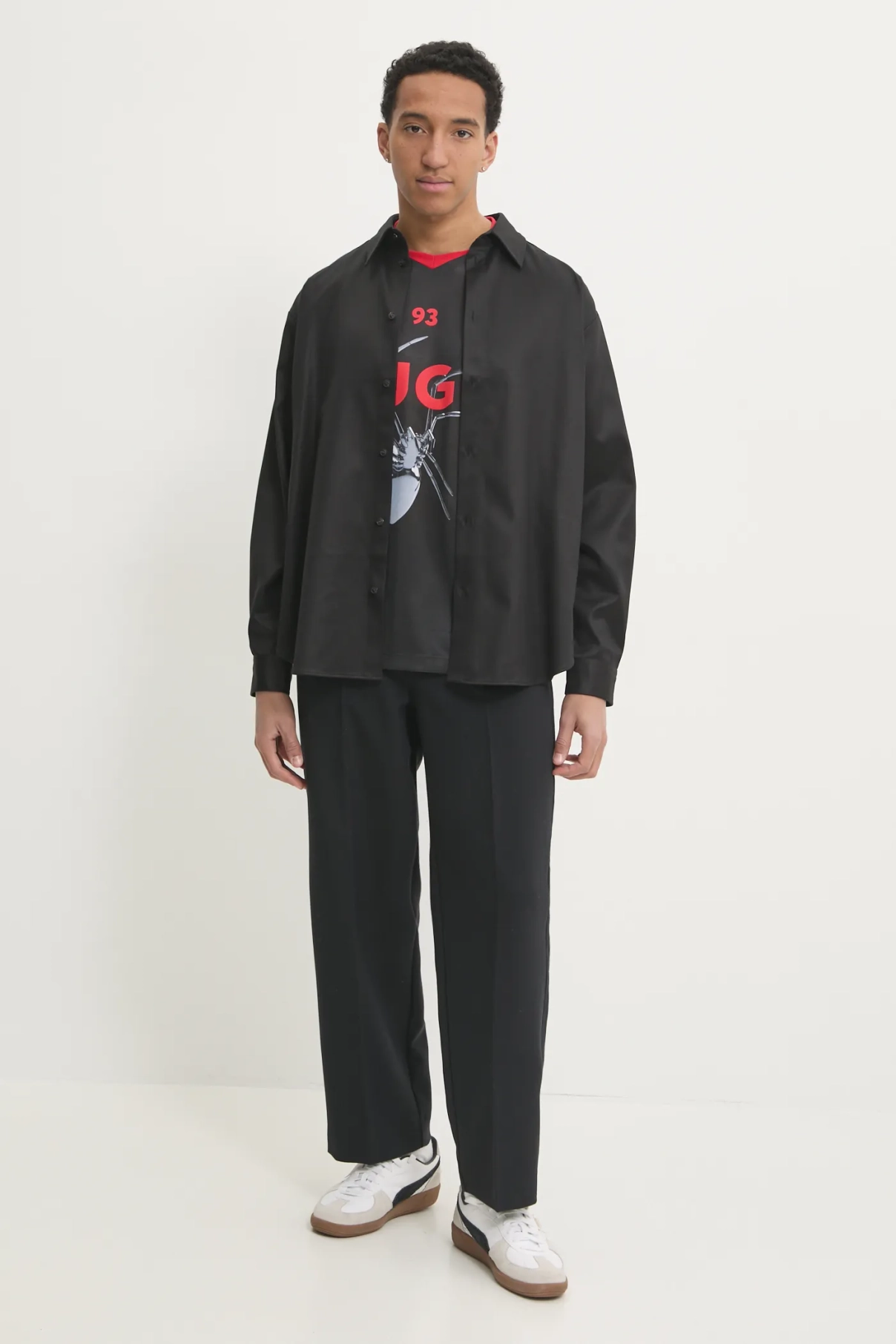 Футболка HUGO, черный
Футболка HUGO, черный