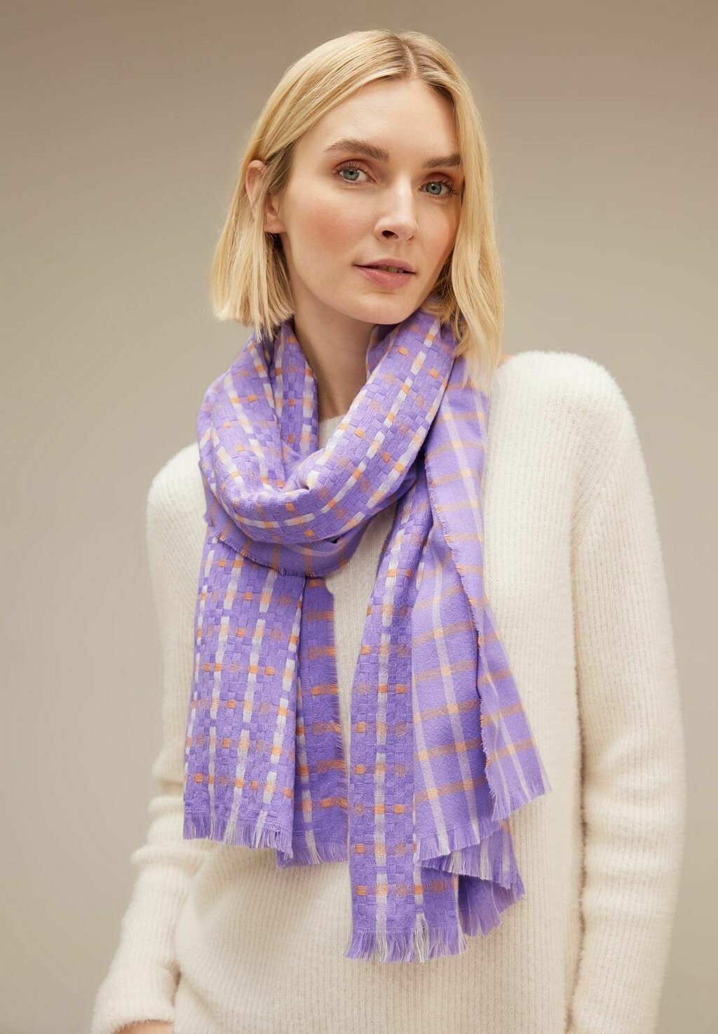 Шарф MIT KAROMUSTER Street One, цвет lila
Шарф MIT KAROMUSTER Street One, цвет lila