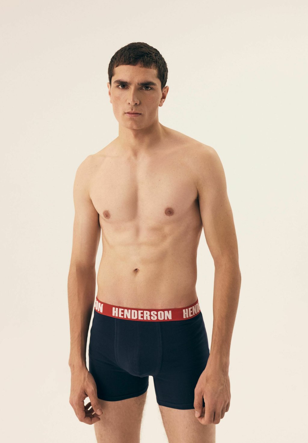 Брюки Henderson, темно-синий
Брюки Henderson, темно-синий