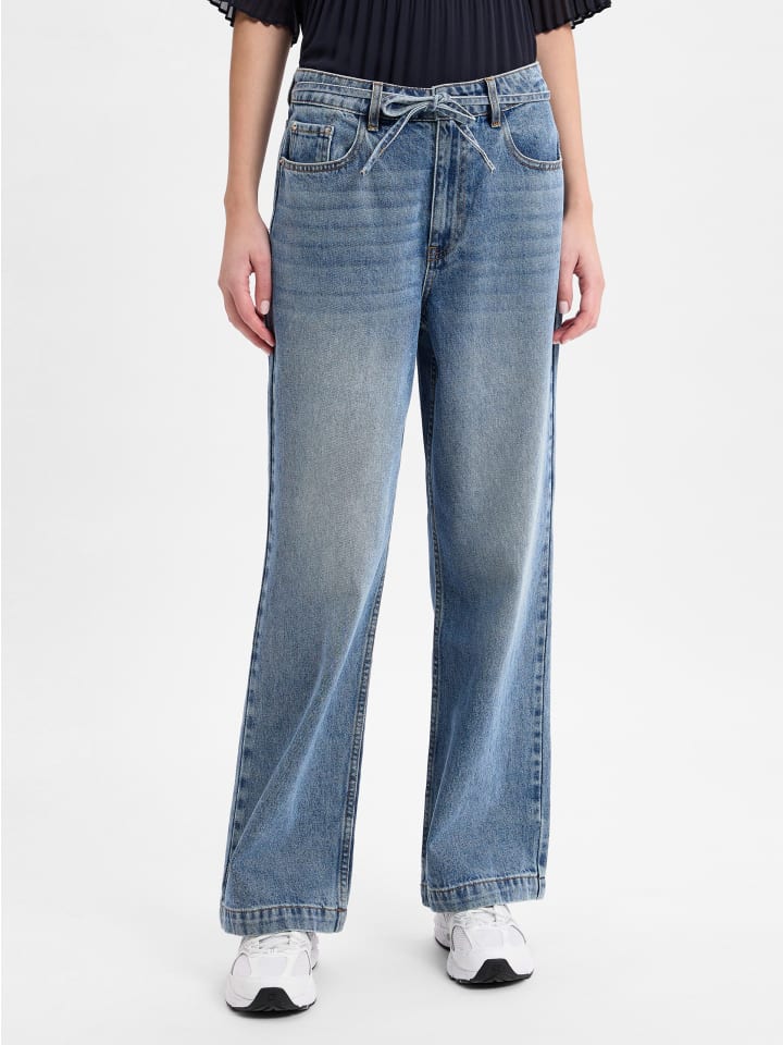 Джинсы Marie Lund
Джинсы Marie Lund