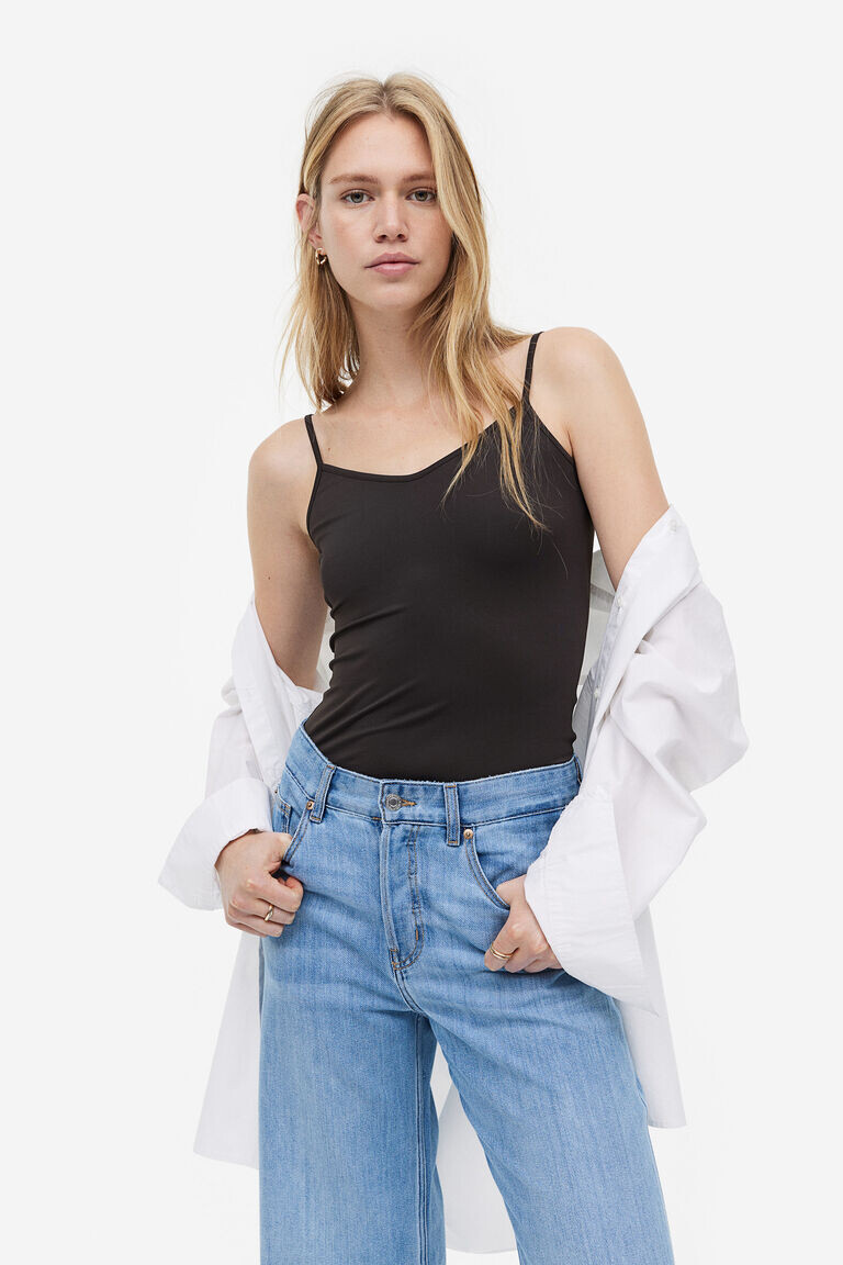 Топ из микрофибры с ремешками H&M, коричневый
Топ из микрофибры с ремешками H&M, коричневый