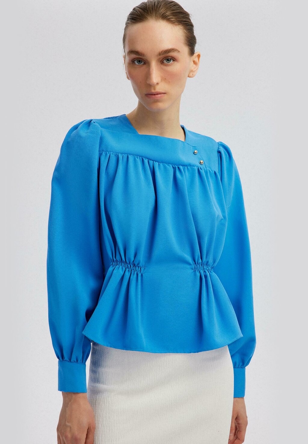 Блуза TEXTURED GATHERED Touché Privé, синий 
Блуза TEXTURED GATHERED Touché Privé, синий