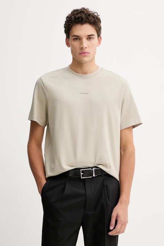 Футболка Calvin Klein, бежевый
Футболка Calvin Klein, бежевый