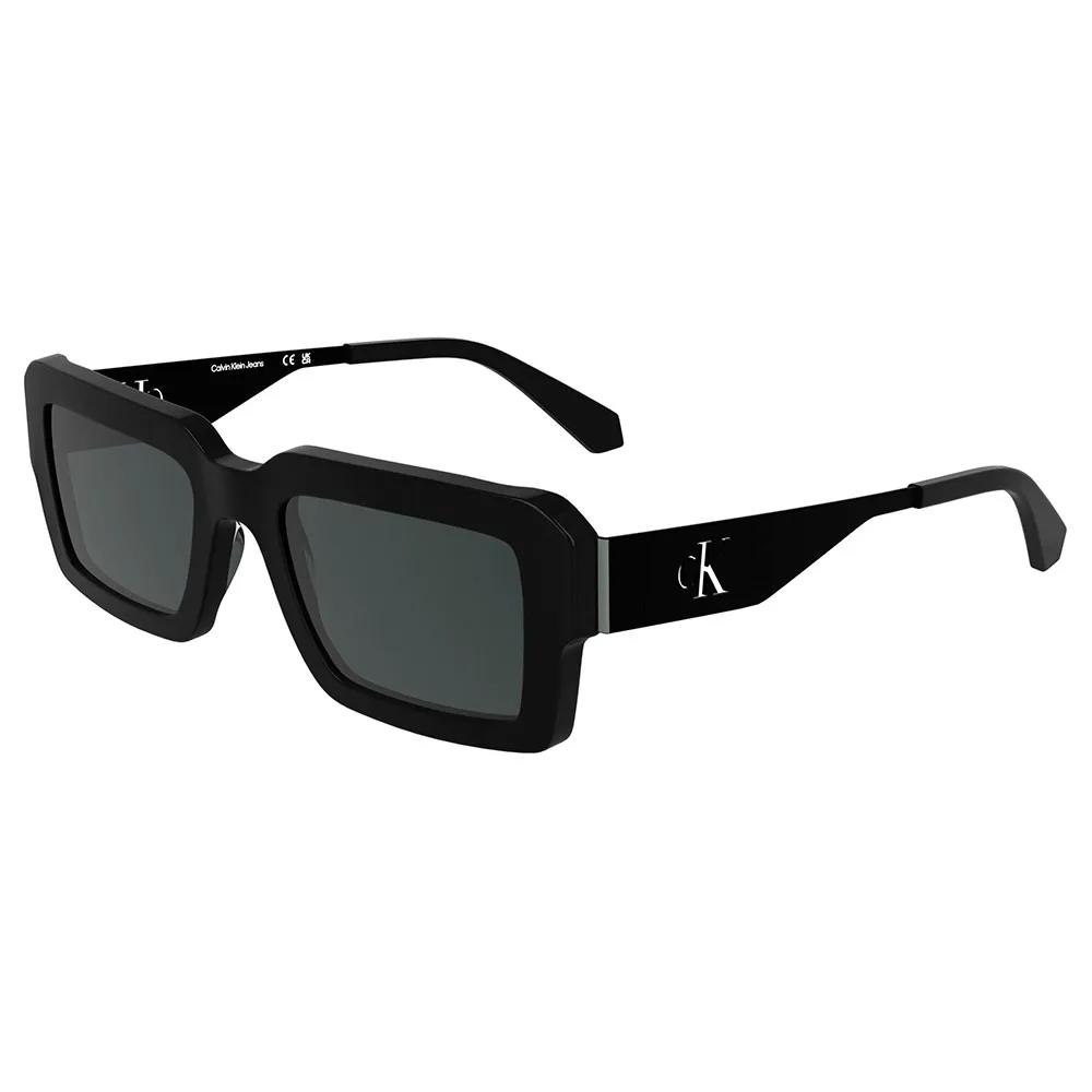 Солнцезащитные очки Calvin Klein Jeans CKJ25606S, черный
Солнцезащитные очки Calvin Klein Jeans CKJ25606S, черный