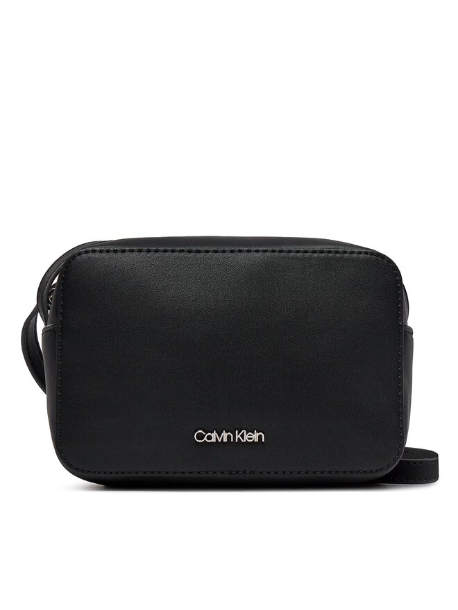 Сумочка Ck Must Camera Bag K60K610293 Calvin Klein, черный
Сумочка Ck Must Camera Bag K60K610293 Calvin Klein, черный