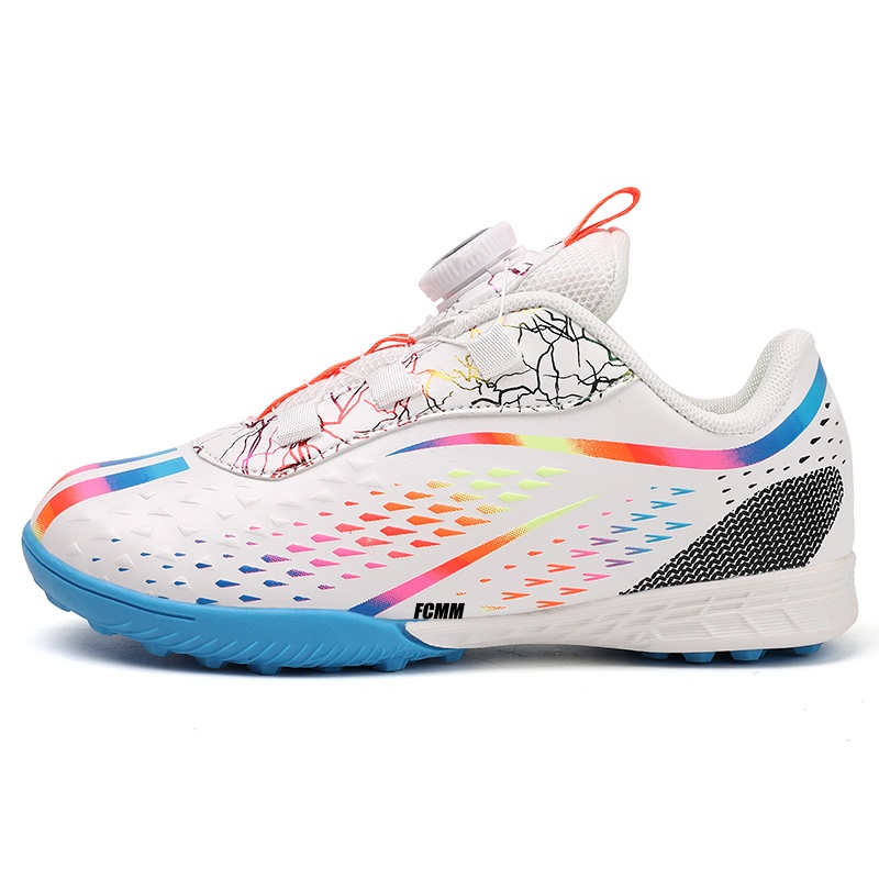 Противоскользящие и дышащие футбольные бутсы для детей FCMM, белый
Противоскользящие и дышащие футбольные бутсы для детей FCMM, белый