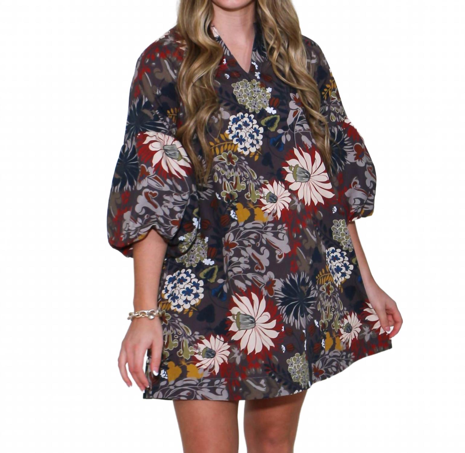 Платье "Осенние цветы" в мультиколоре Ivy Jane
Платье "Осенние цветы" в мультиколоре Ivy Jane