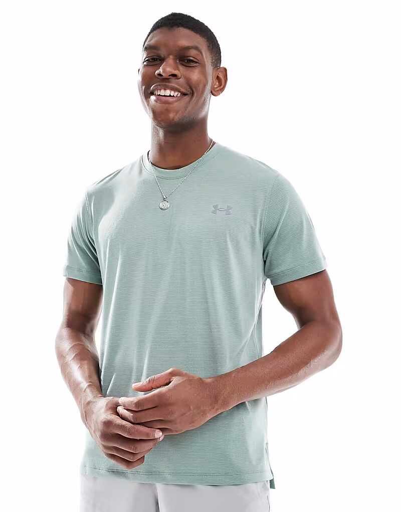 Футболка с коротким рукавом Under Armour Launch зеленого цвета
Футболка с коротким рукавом Under Armour Launch зеленого цвета