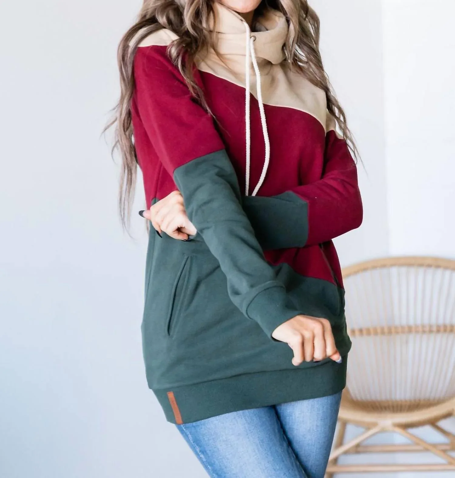 Толстовка Singlehood в Лондоне Ampersand Ave
Толстовка Singlehood в Лондоне Ampersand Ave