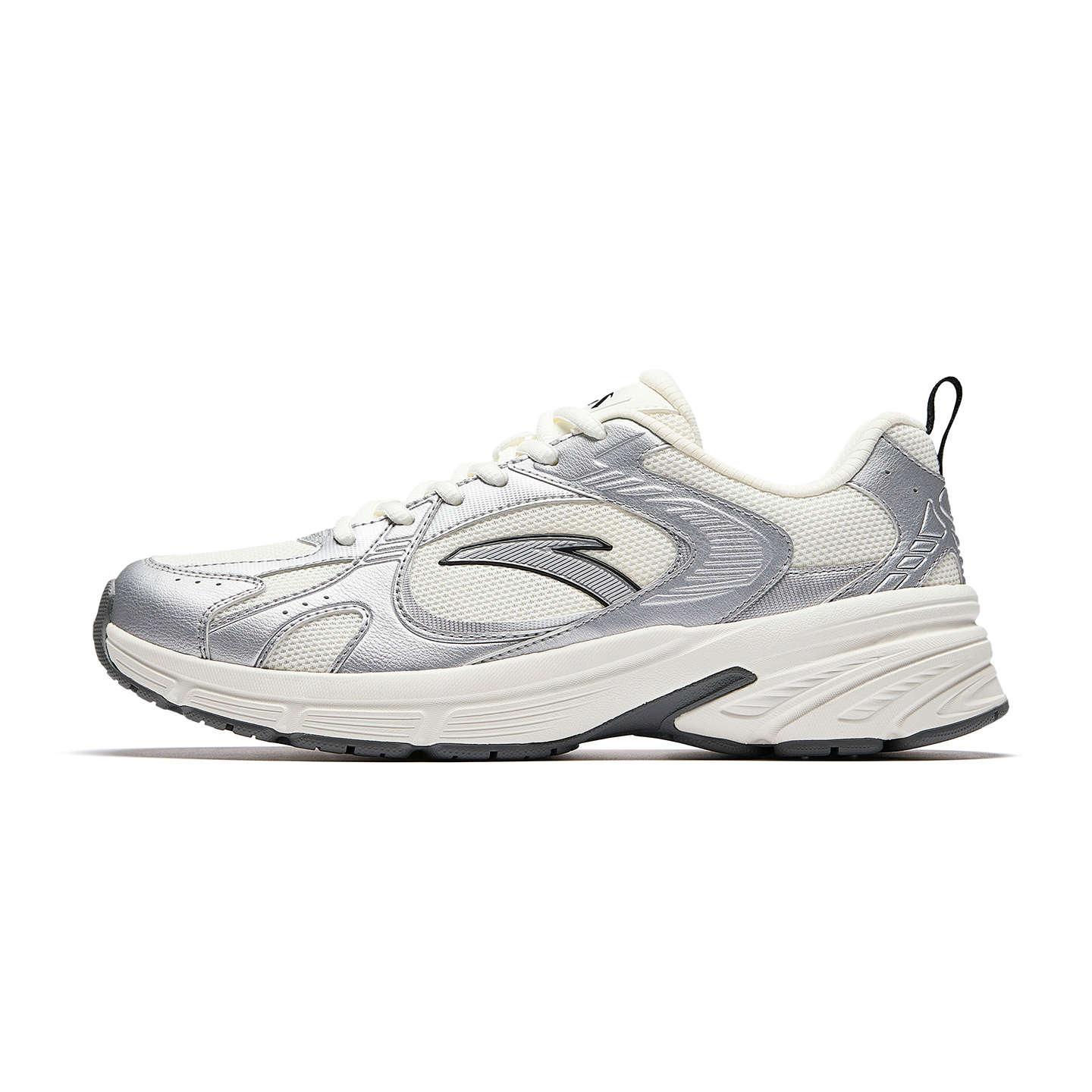 ANTA Легкие и износостойкие низкие повседневные туфли мужские цвета слоновой кости, белого и серебристого цветов
ANTA Легкие и износостойкие низкие повседневные туфли мужские цвета слоновой кости, белого и серебристого цветов