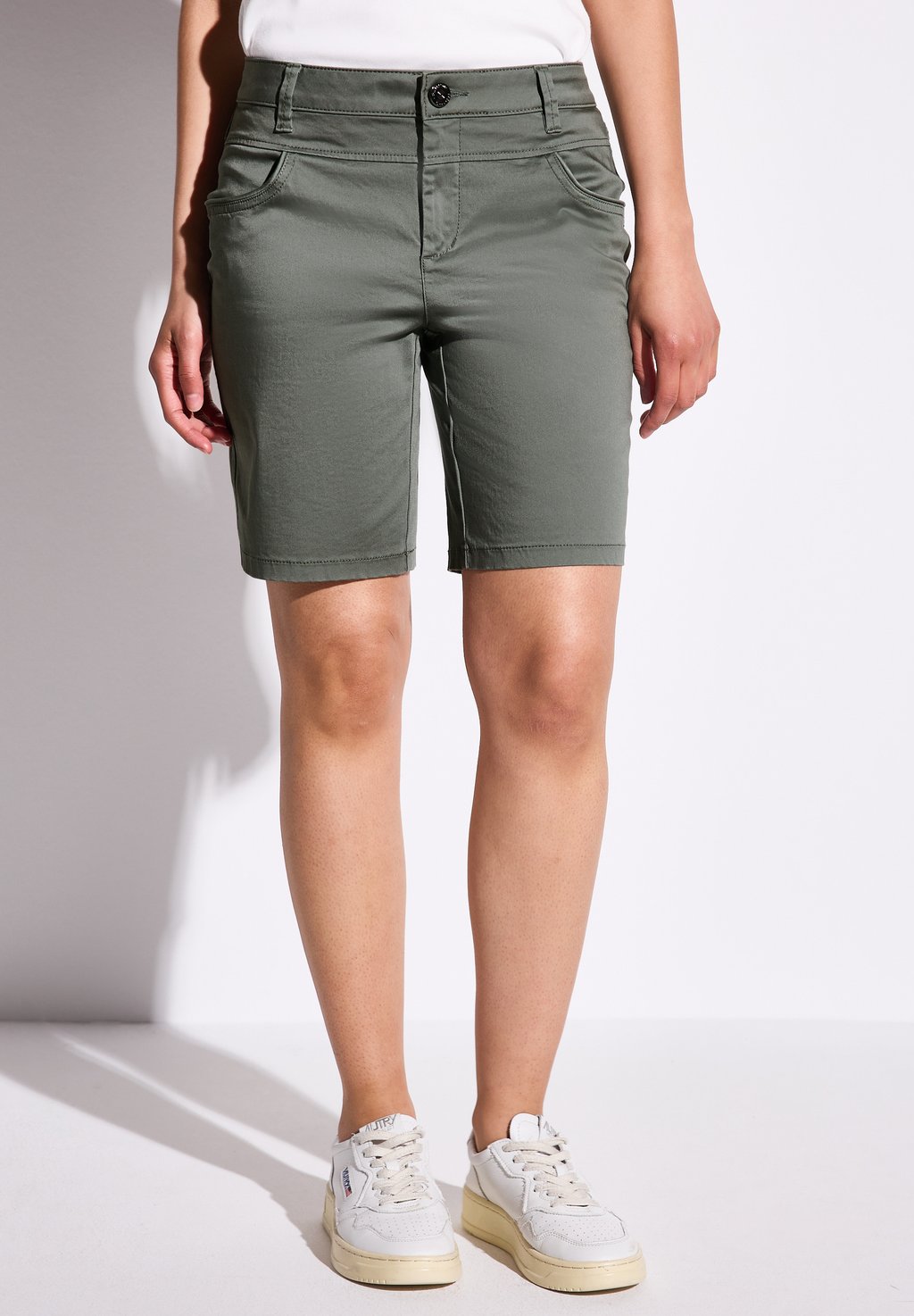 Шорты BERMUDA Street One, зеленый
Шорты BERMUDA Street One, зеленый