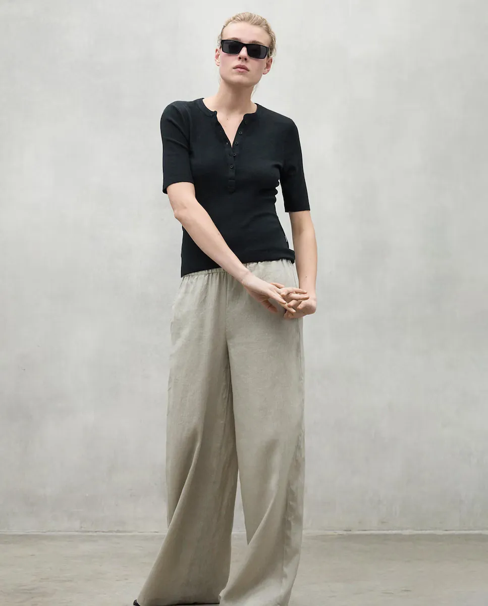 Женские брюки свободного кроя из льна Ecoalf, бежевый
Женские брюки свободного кроя из льна Ecoalf, бежевый