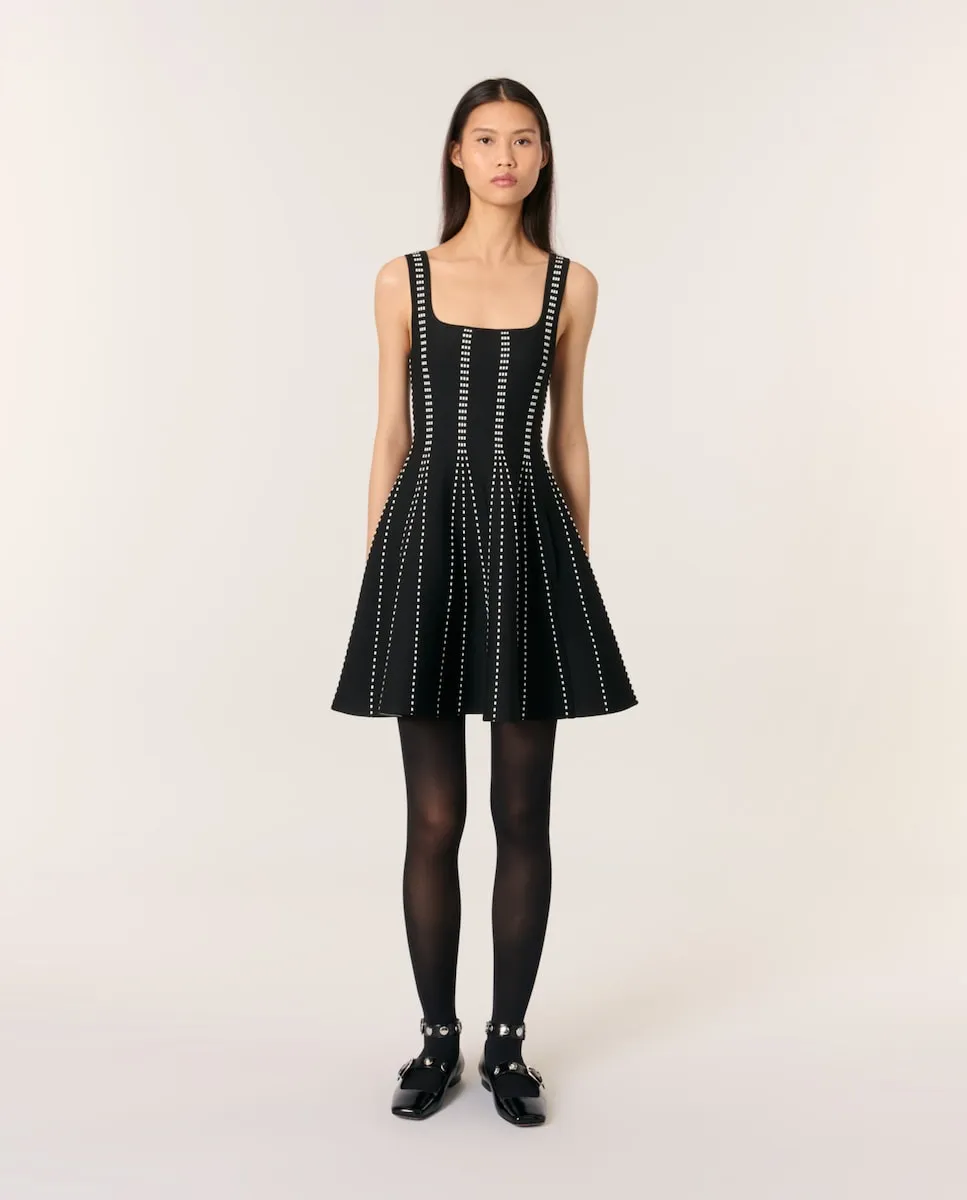 Короткое платье жаккардового плетения Maje, черный
Короткое платье жаккардового плетения Maje, черный